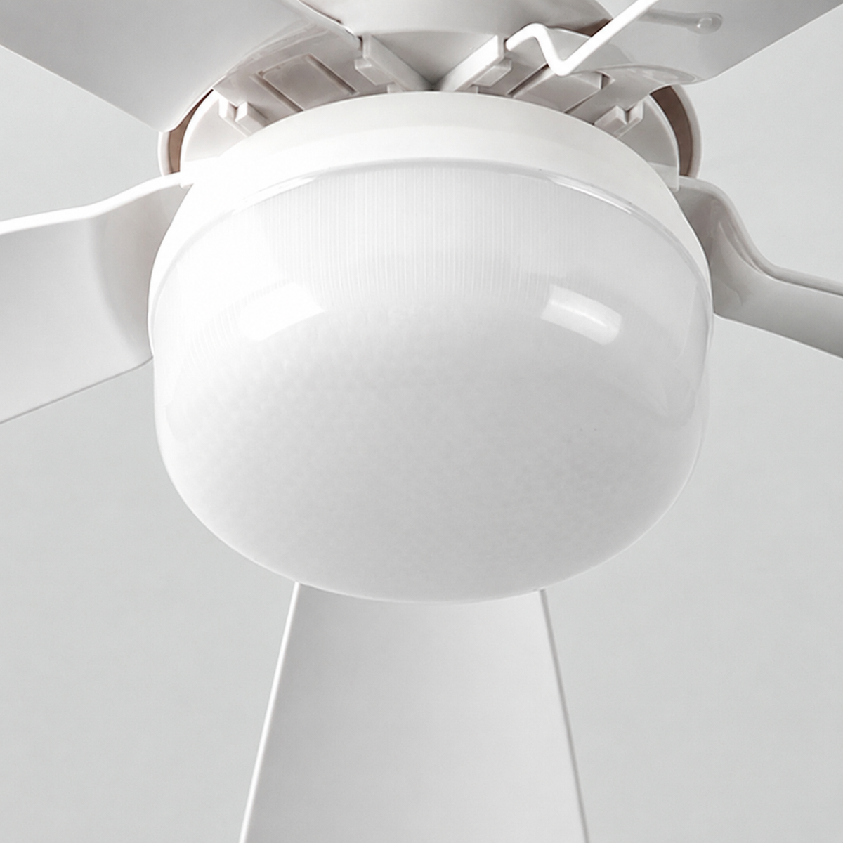 Ventilador con Luz LED 2 en 1 BrisaLux